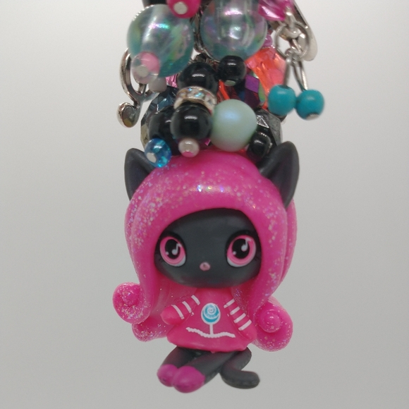 Catty Noir Keychain Monster High Mini Figure Purse Charm Backpack Handmade - Picture 2 of 9
